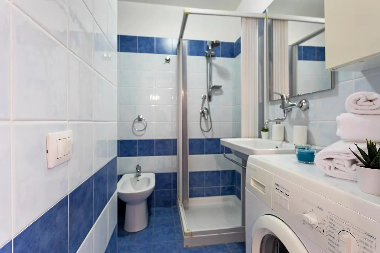 Giardini Naxos Bright Apartments With Balcony